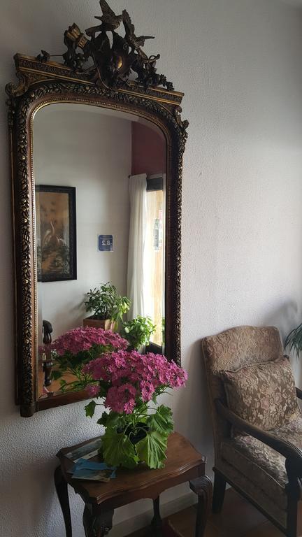 Hostal Residencia Catalina ปาลามอส ภายนอก รูปภาพ